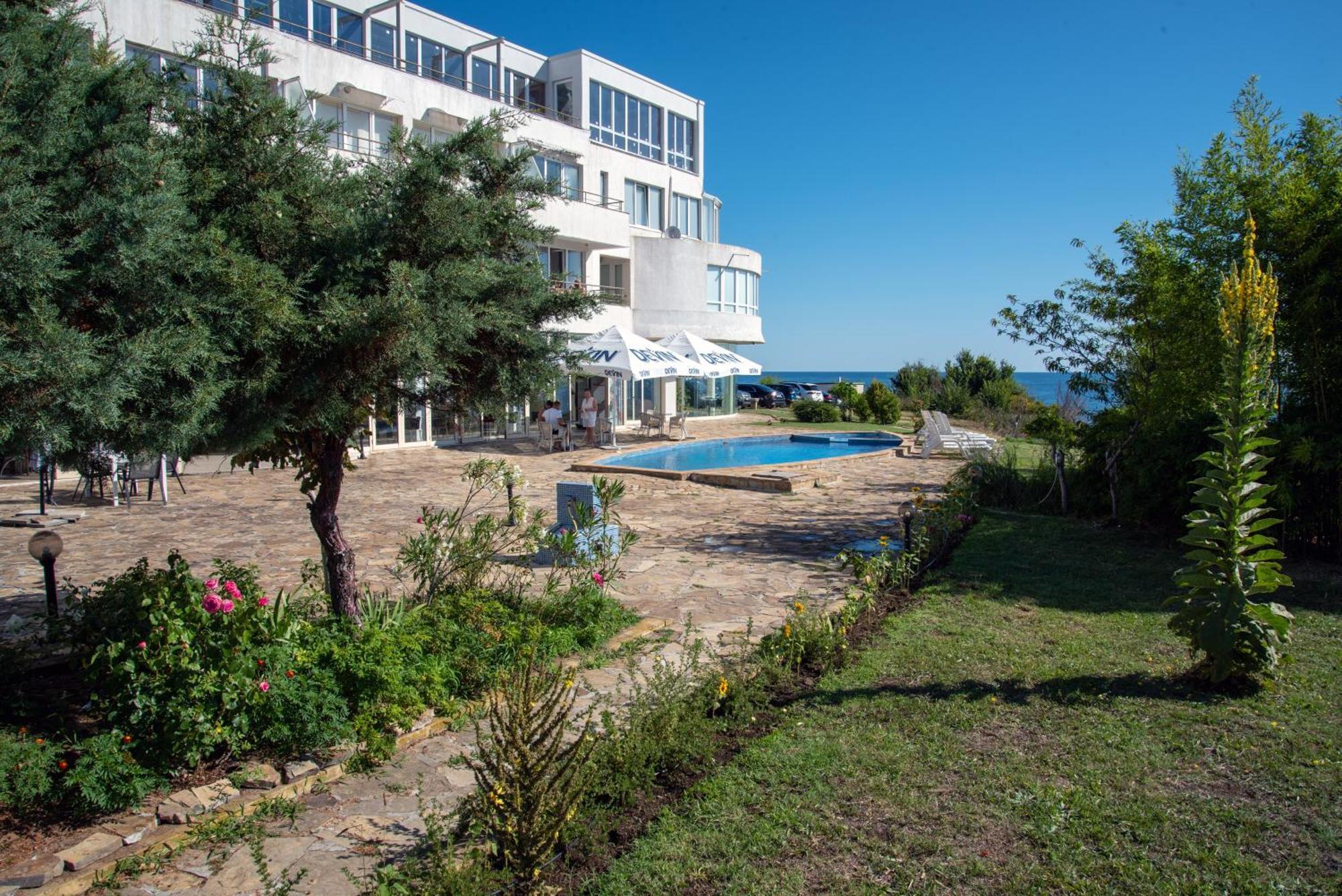 קיטן Aparthotel Romance מראה חיצוני תמונה